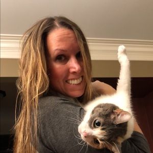 Meet your Posher, Nicole